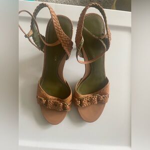 Tommy Hilfiger heels size 8
